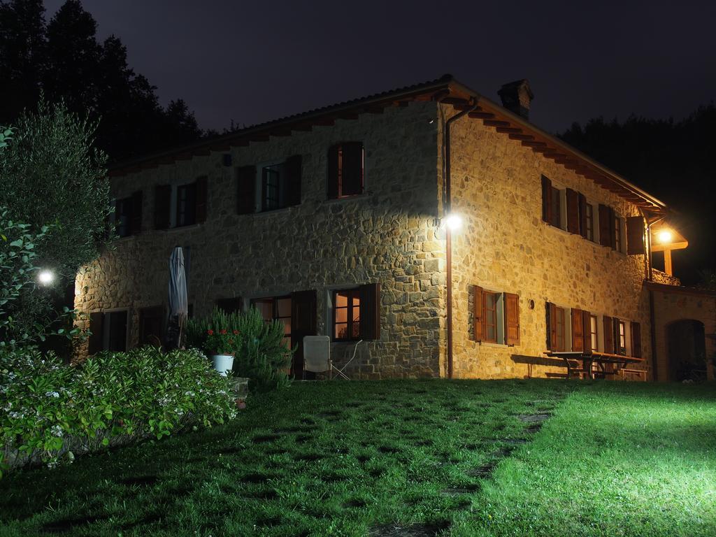 Il Giardino Di Rosmarino Bed & Breakfast Pontremoli Exterior foto