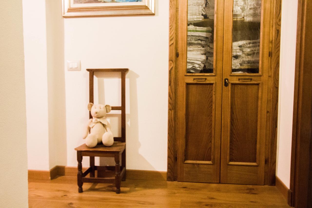 Il Giardino Di Rosmarino Bed & Breakfast Pontremoli Exterior foto