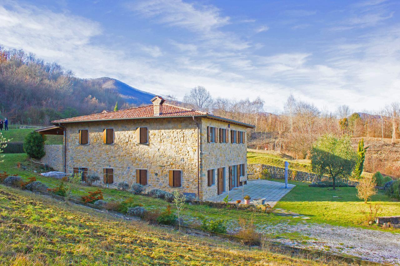 Il Giardino Di Rosmarino Bed & Breakfast Pontremoli Exterior foto